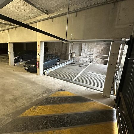 Stay Cosy Lille I Tourcoing - Appartement - Hypercentre - Parking Securise - Wifi - Netflix - Cuisine Buitenkant foto