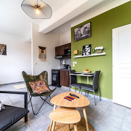 Stay Cosy Lille I Tourcoing - Appartement - Hypercentre - Parking Securise - Wifi - Netflix - Cuisine Buitenkant foto